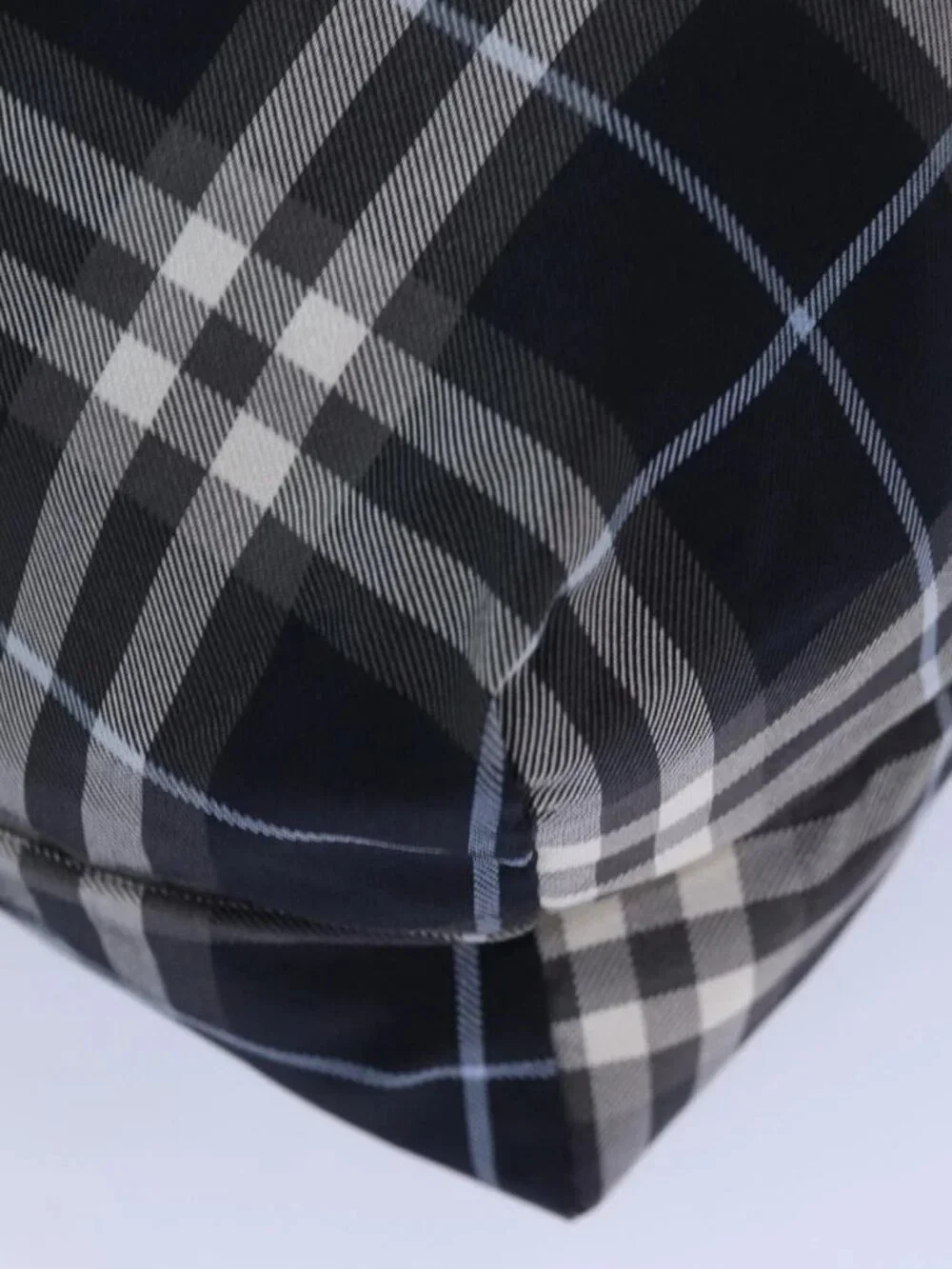 BURBERRY Nova Check Blue Label Drawstring Bag Pouch Nylon Navy Auth ti1925